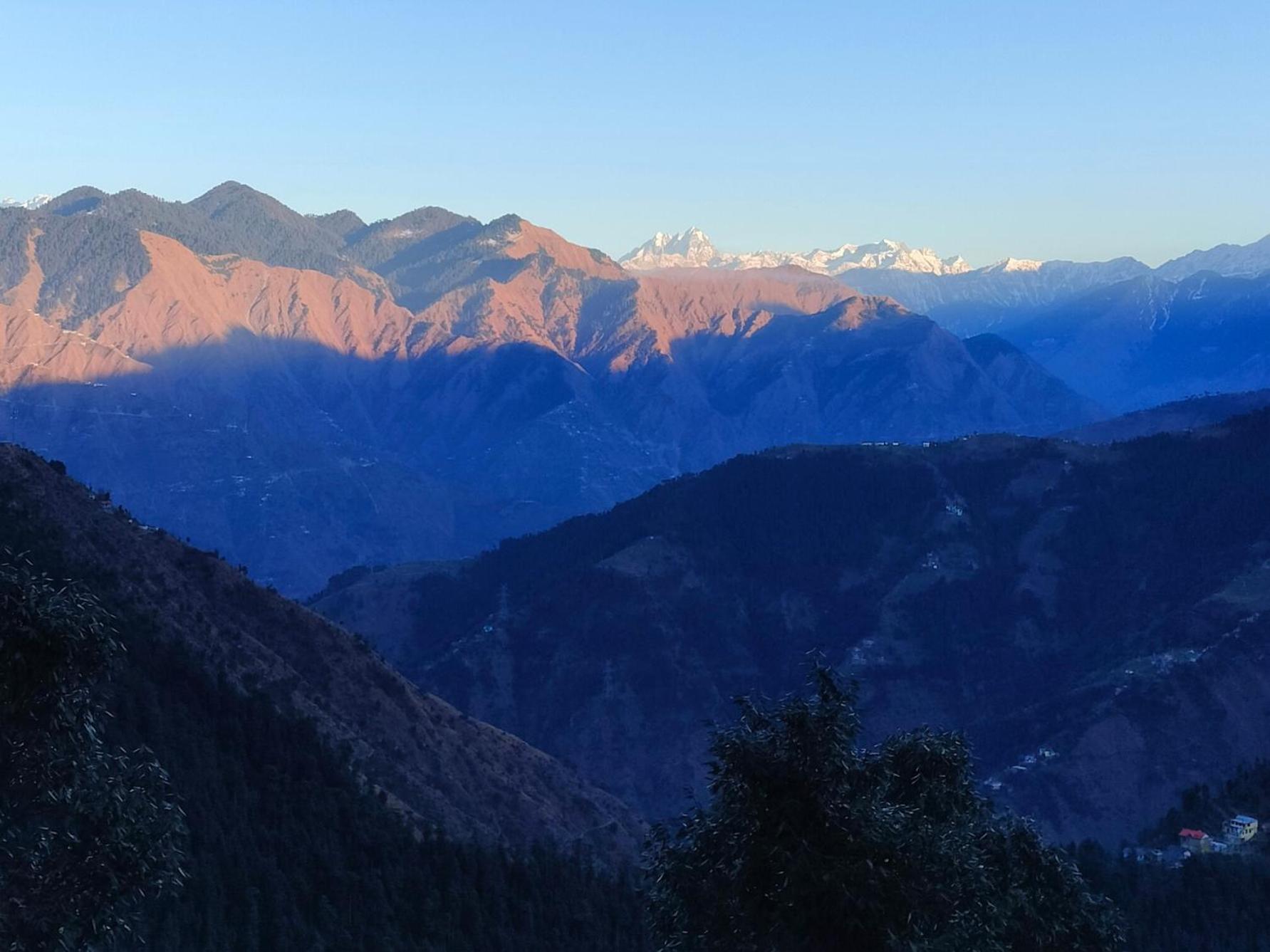 Grand Kailash Khajjiar ダルハウジ 部屋 写真