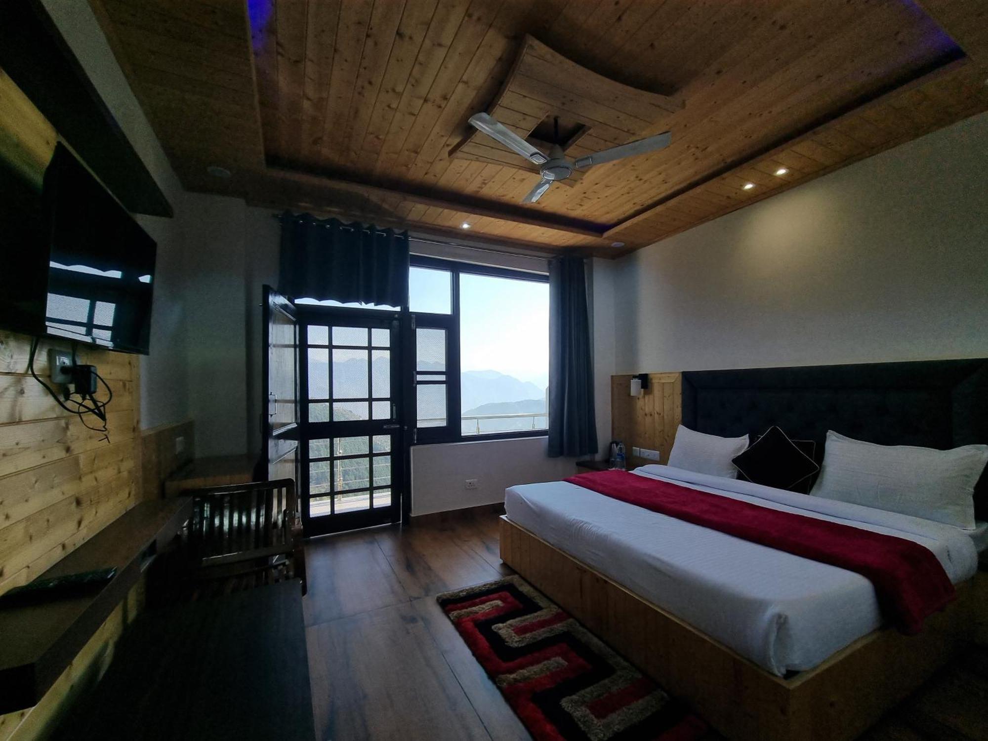 Grand Kailash Khajjiar ダルハウジ エクステリア 写真